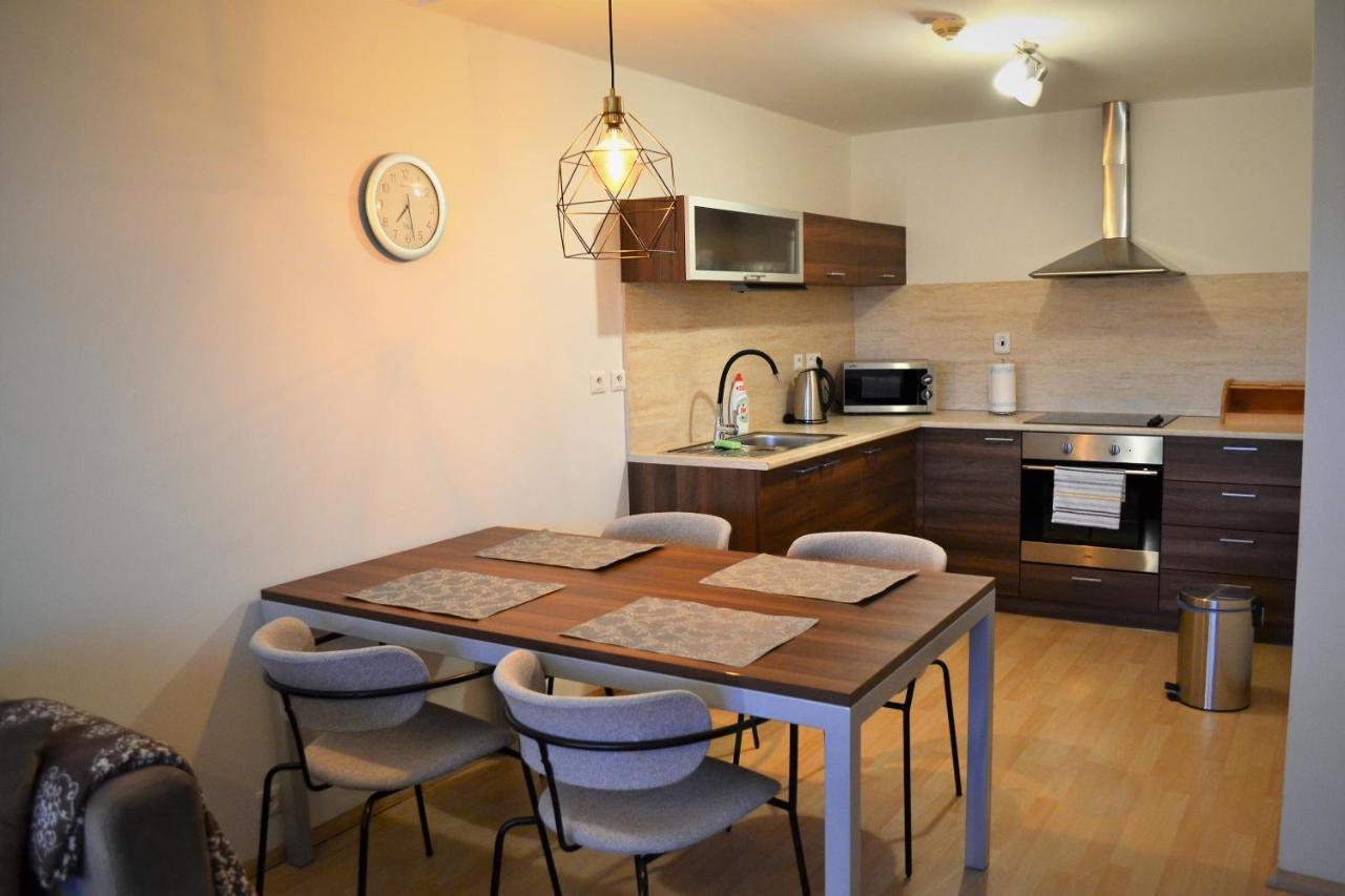 NEW Apartment 120 DONOVALY Buitenkant foto
